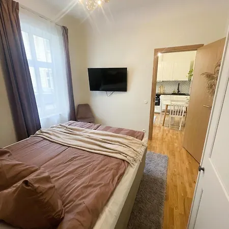 Διαμέρισμα Cozy Little In The Heart Of *